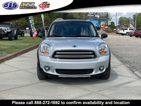 Used 2015 MINI Cooper Countryman FWD image 2