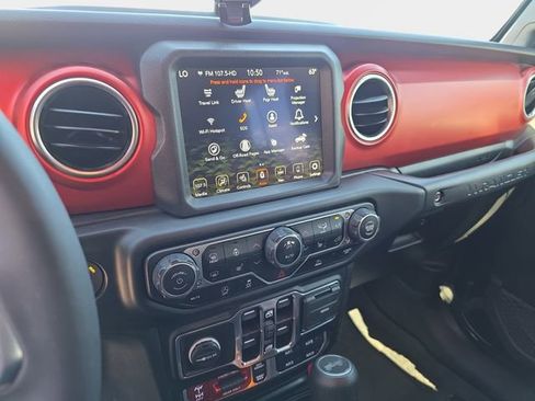 Used 2023 Jeep Wrangler Unlimited Rubicon w/ Xtreme 35 Tire Package AWD/4WD image 18