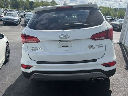 Used 2017 Hyundai Santa Fe Sport w/ 2.4L Tech Package 04 AWD/4WD image 2