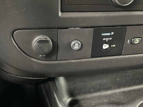 Used 2017 Chevrolet Express 3500 LT w/ LT Preferred Equipment Group image 16