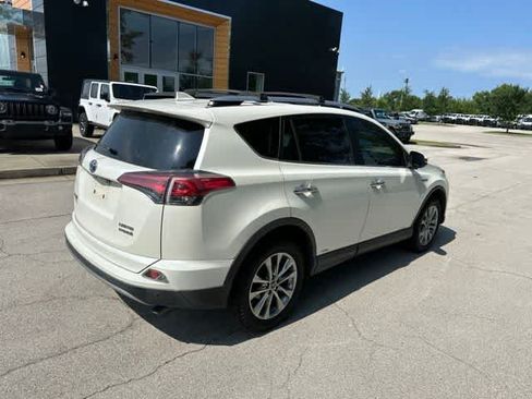 Used 2017 Toyota RAV4 Limited AWD/4WD image 23