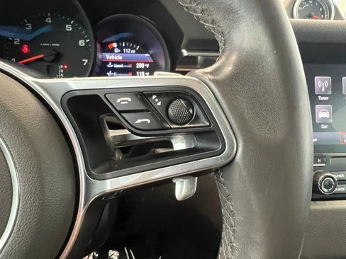 Used 2017 Porsche Macan AWD/4WD image 25