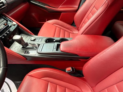 Used 2021 Lexus IS 350 F Sport RWD image 21