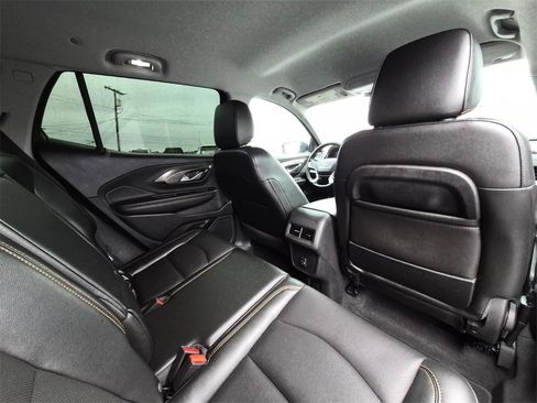 Used 2019 GMC Terrain SLT w/ Preferred Package image 17