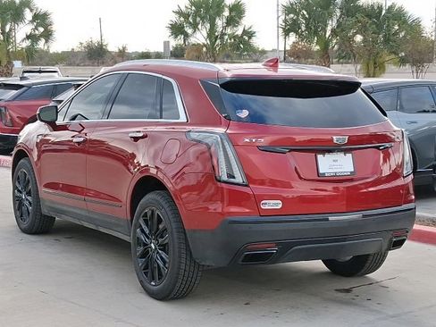 Used 2022 Cadillac XT5 Premium Luxury w/ LPO, ONYX Package image 4