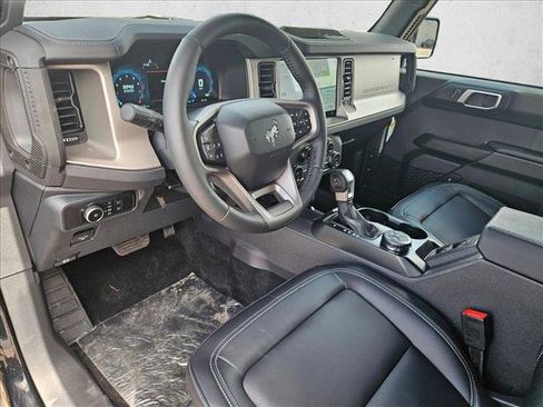 New 2026 Ford Bronco Outer Banks AWD/4WD image 3