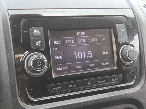 Used 2020 RAM ProMaster 3500 FWD image 26