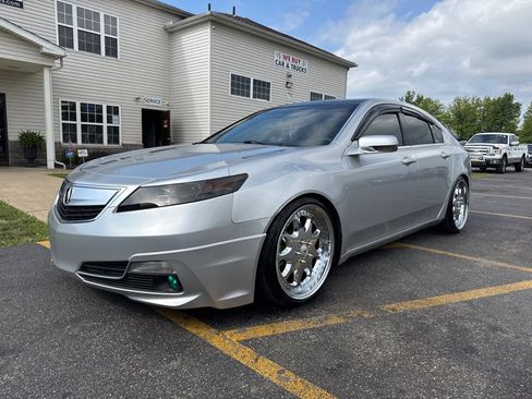 Used 2012 Acura TL FWD image 2