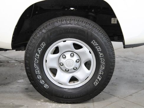 Used 2023 Toyota Tacoma SR RWD image 19