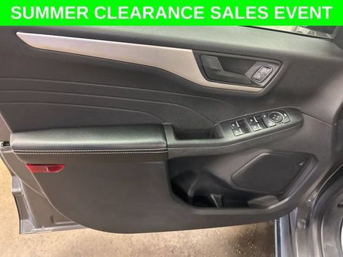 Used 2022 Ford Escape SE w/ Convenience Package AWD/4WD image 11