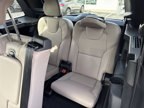 New 2026 Volvo XC90 T8 Ultra AWD/4WD image 15