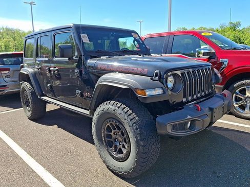 Used 2022 Jeep Wrangler Unlimited Rubicon w/ Xtreme Recon 35" Tire Package AWD/4WD image 4