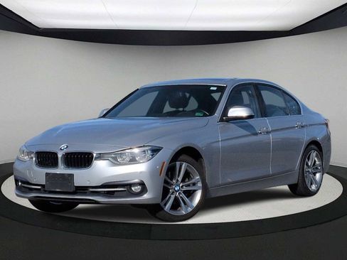 Used 2018 BMW 330i Sedan image 1