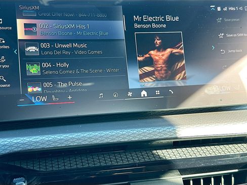 New 2026 BMW 330i Sedan image 12