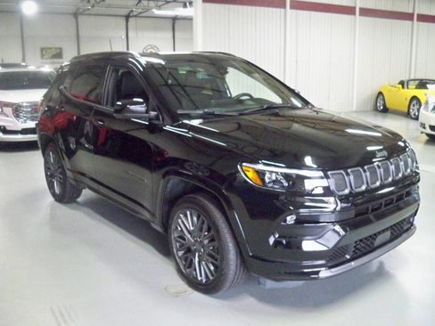 Used 2022 Jeep Compass High Altitude image 3