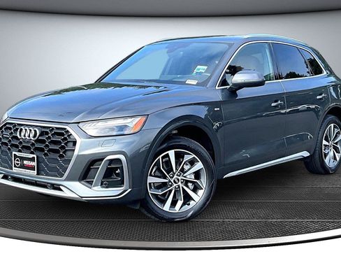 Used 2022 Audi Q5 2.0T Prestige w/ Prestige Package AWD/4WD image 4