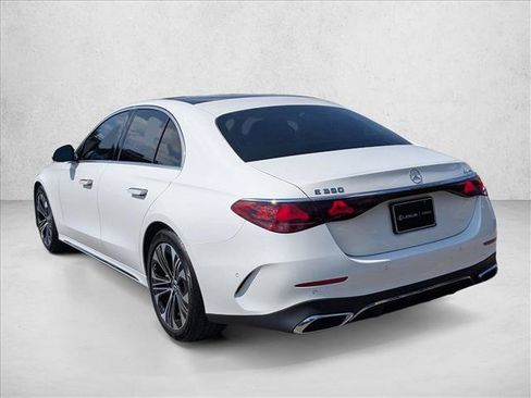 Used 2025 Mercedes-Benz E 350 4MATIC Sedan image 9