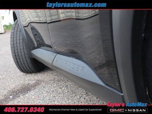 Used 2024 Nissan Pathfinder S AWD/4WD image 33