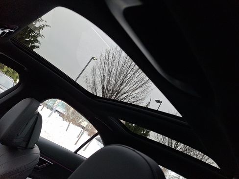 New 2026 Mercedes-Benz E 350 4MATIC Sedan image 12