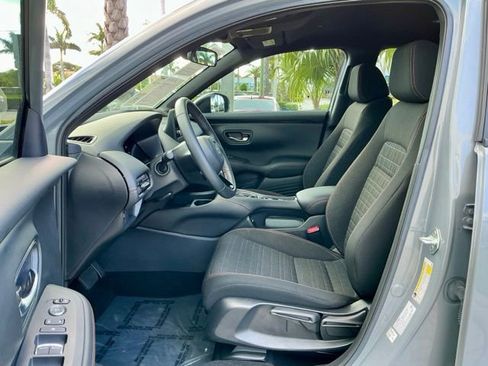 Certified 2023 Honda HR-V Sport image 8