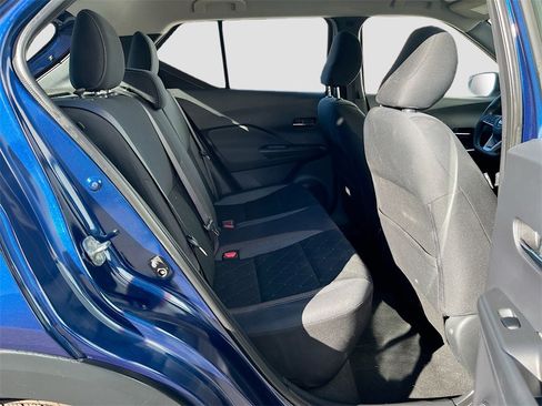 Used 2019 Nissan Kicks SV image 26