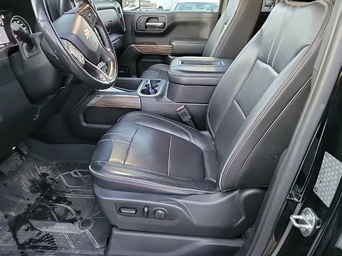 Used 2019 Chevrolet Silverado 1500 High Country image 9