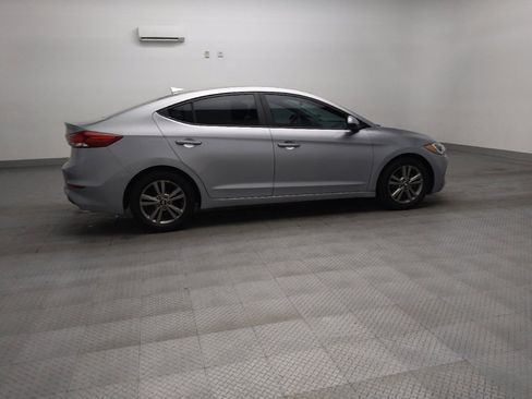 Used 2017 Hyundai Elantra SE FWD image 10