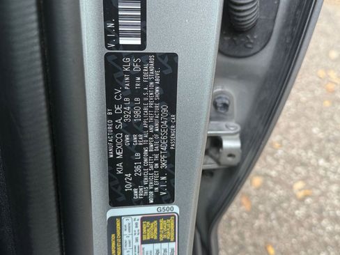 Used 2025 Kia K4 FWD image 28