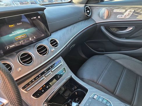 Used 2022 Mercedes-Benz E 53 AMG 4MATIC Sedan image 25