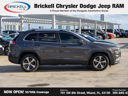 Used 2019 Jeep Cherokee Limited image 4