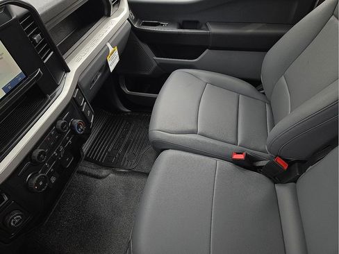 New 2025 Ford F250 XL image 20