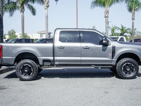 Used 2025 Ford F250 XLT w/ Black Appearance Package AWD/4WD image 10
