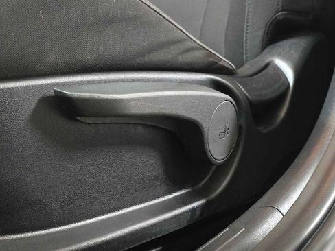 Used 2023 Hyundai Elantra SEL FWD image 24