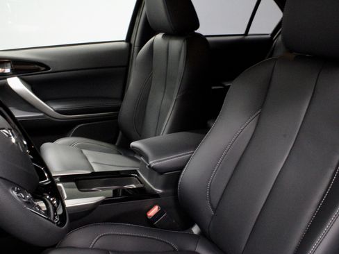 New 2026 Mitsubishi Eclipse Cross SEL image 19