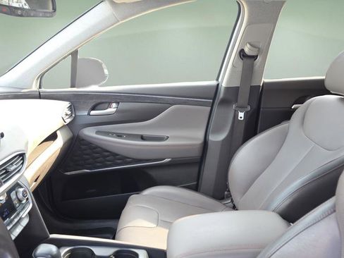 Used 2019 Hyundai Santa Fe Limited image 13
