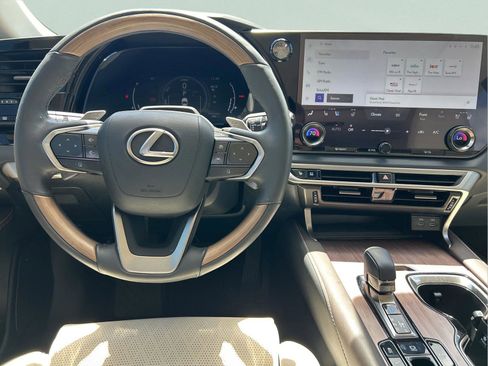 Used 2023 Lexus RX 350 w/ Accessory Package (Z1) AWD/4WD image 23