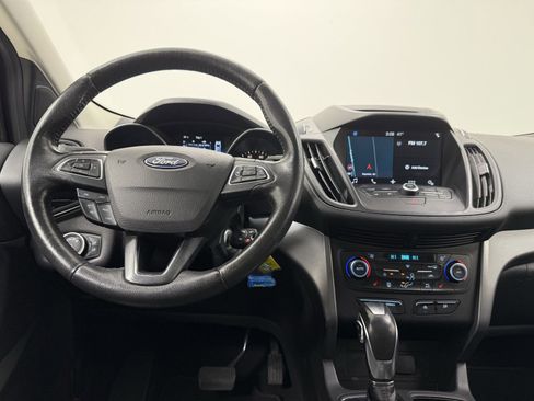 Used 2018 Ford Escape SEL image 23