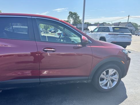 Used 2024 Buick Encore GX Preferred w/ Comfort Package AWD/4WD image 10