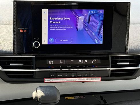 New 2026 Toyota Sienna LE image 12