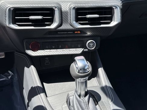 Used 2025 Ford Mustang GT Premium RWD image 20
