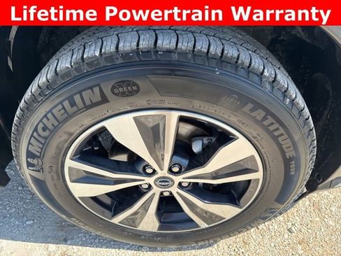 Used 2024 Nissan Murano SV FWD image 10