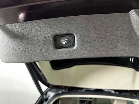 Used 2022 Lincoln Nautilus Reserve image 34