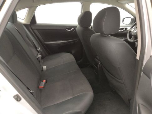 Used 2019 Nissan Sentra S image 19