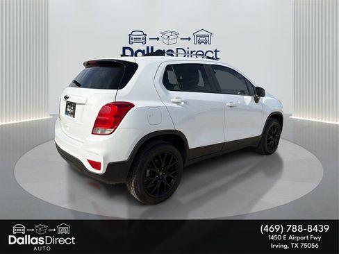Used 2022 Chevrolet Trax LT w/ Sport Edition image 6
