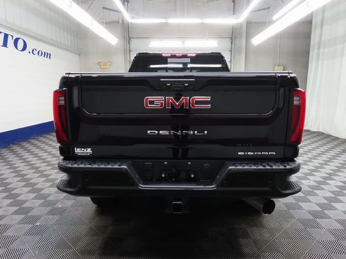Used 2025 GMC Sierra 2500 Denali w/ Technology Package image 35