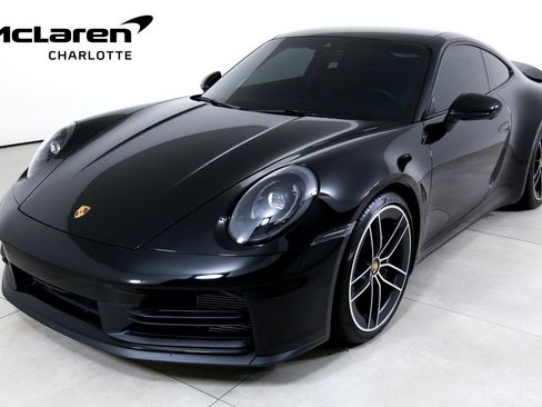 Used 2025 Porsche 911 Carrera T RWD image 1