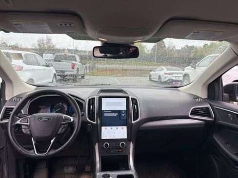 Used 2022 Ford Edge SEL w/ Sport Appearance Package image 13