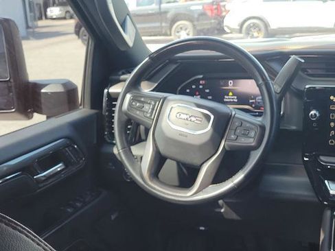 Used 2024 GMC Sierra 2500 AT4 w/ AT4 Premium Plus Package AWD/4WD image 15