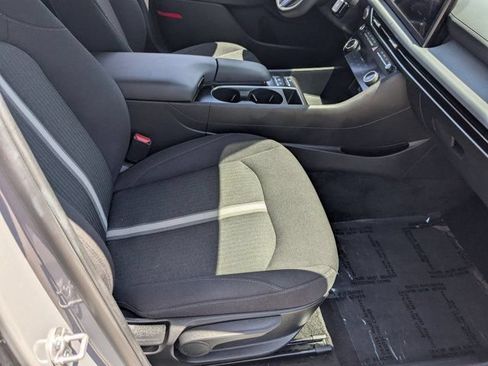 Used 2025 Hyundai Sonata SEL FWD image 27