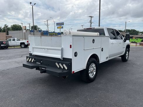 Used 2021 Chevrolet Silverado 2500 LT AWD/4WD image 25